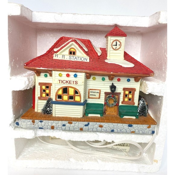 Holiday Living by Lowes Porcelain Lighted Railroad Station EUC, Christmas - Picture 7 of 16